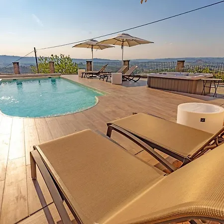 La Casa Di Chiara Bed & Breakfast