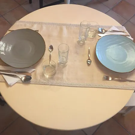 Frühstückspension La Casa Di Chiara Diano dʼAlba